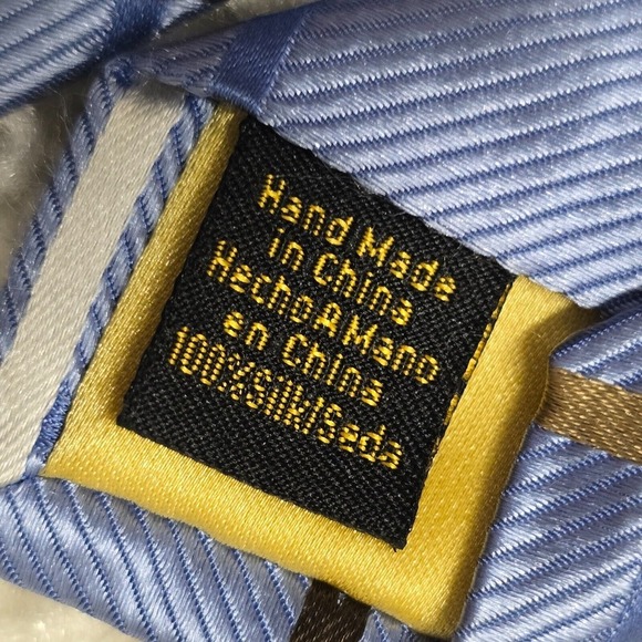 Donald J Trump Signature‎ Collection Tie Blue Check 100% Silk Gold Bar READ - Picture 9 of 12